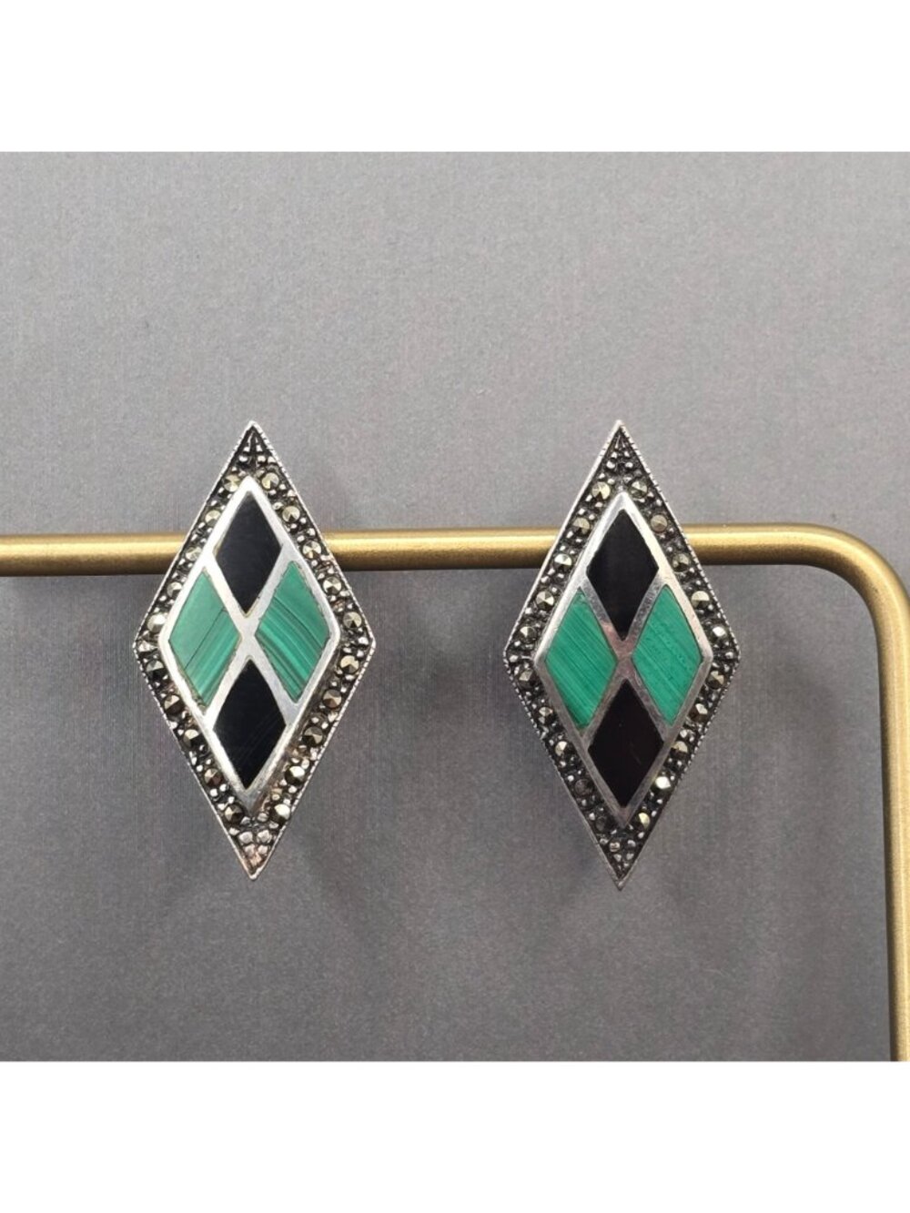 Sterling Silver Malachite Onyx Inlay Earrings Marcasite Border Artisan Signed A - Picture 2 of 12